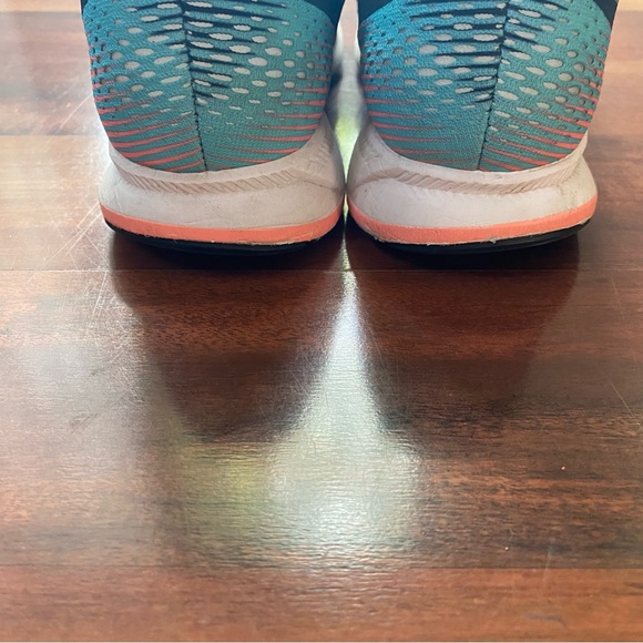 Nike Air Zoom Pegasus 33 Running Shoe - Women's 9.5 - Picture 7 of 7